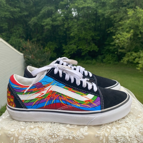 WOMENS VANS OFF THE WALL SNEAKERS - Picture 4 of 10